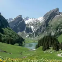 恩德尔·波拉托格卢